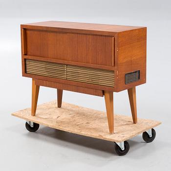 RADIOMÖBEL/VINYLSPELARE, EIA-radio, omkring 1900-talets mitt.