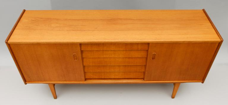 SIDEBOARD, 1900-talets andra hälft.