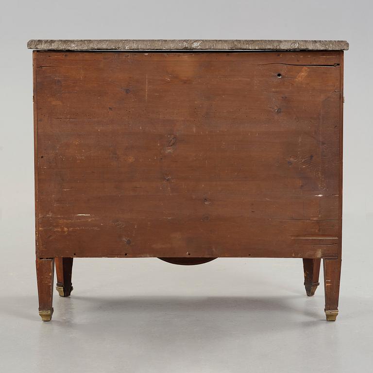 A Gustavian late 18th century commode by Gustaf Foltiern (master in Stockholm 1771-1804).