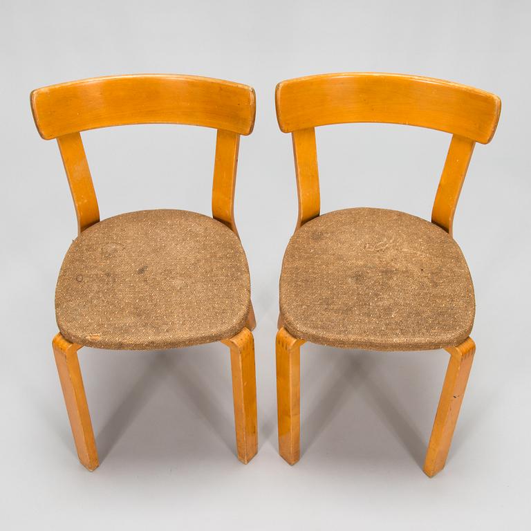 Alvar Aalto, pöytä "73" ja tuoleja, 4 kpl, malli 69, O.Y. Huonekalu-ja Rakennustyötehdas A.B. 1940-luku.