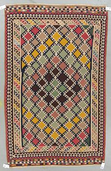MATTA, Kelim, sannolikt semiantik. Ca 233x145 cm.