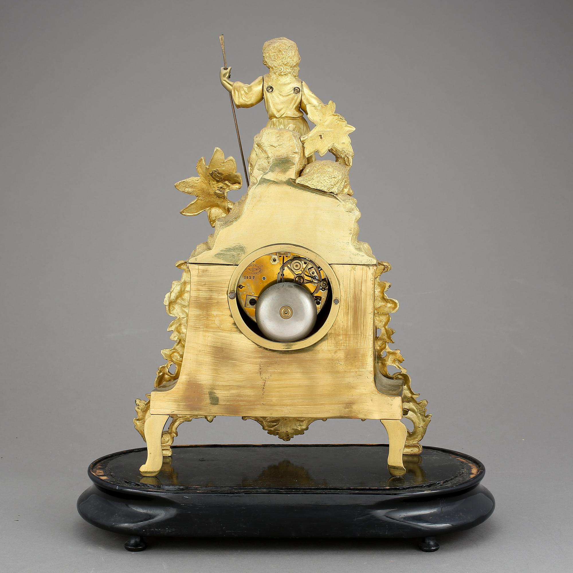 BORDSPENDYL, nyrokoko, 1800-tal.