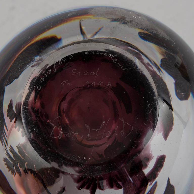 VAS, glas. Edward Hald, Orrefors 1947. Fiskgraal.