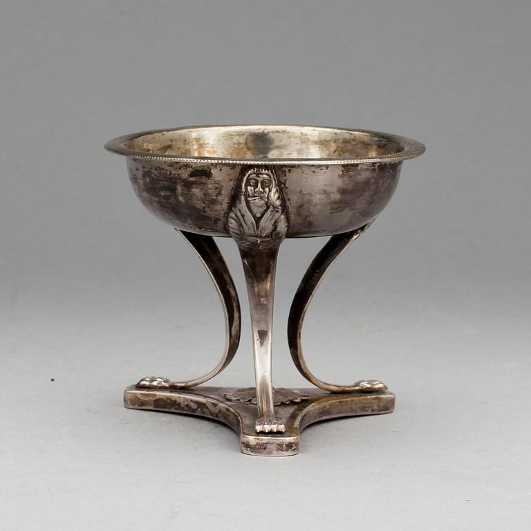 SALTKAR, silver, empire, Petter Adolf Sjöberg, Stockholm, 1820. Vikt 69 gram.