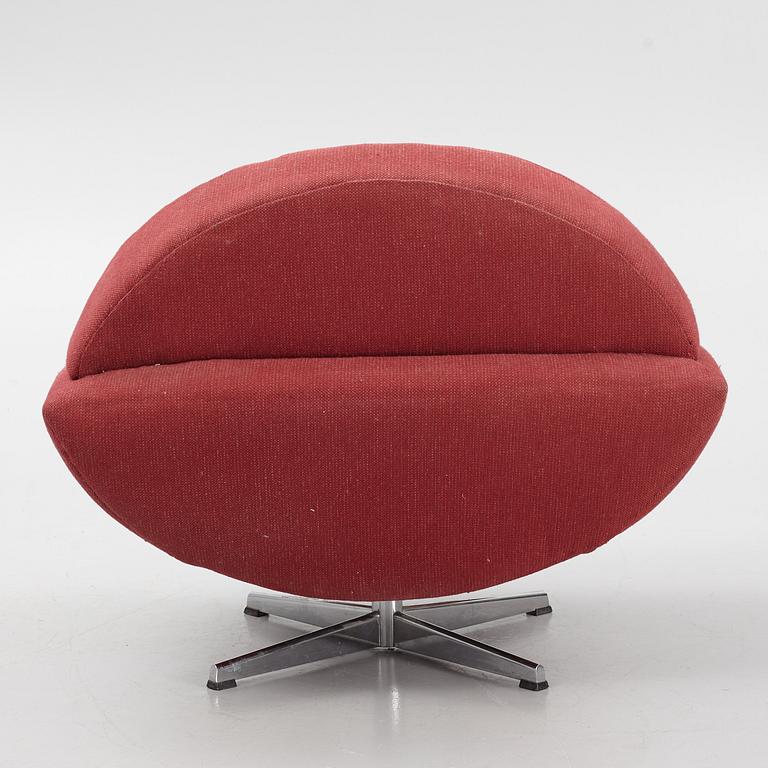 Johannes Andersen, a 'Capri' armchair, second half of the 20th Century.