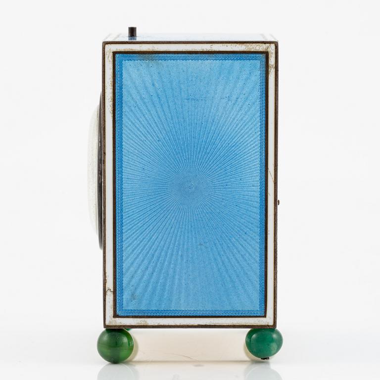 Cartier, reseur i förgyllt silver och emalj samt originaletui, Frankrike tidigt 1900-tal.