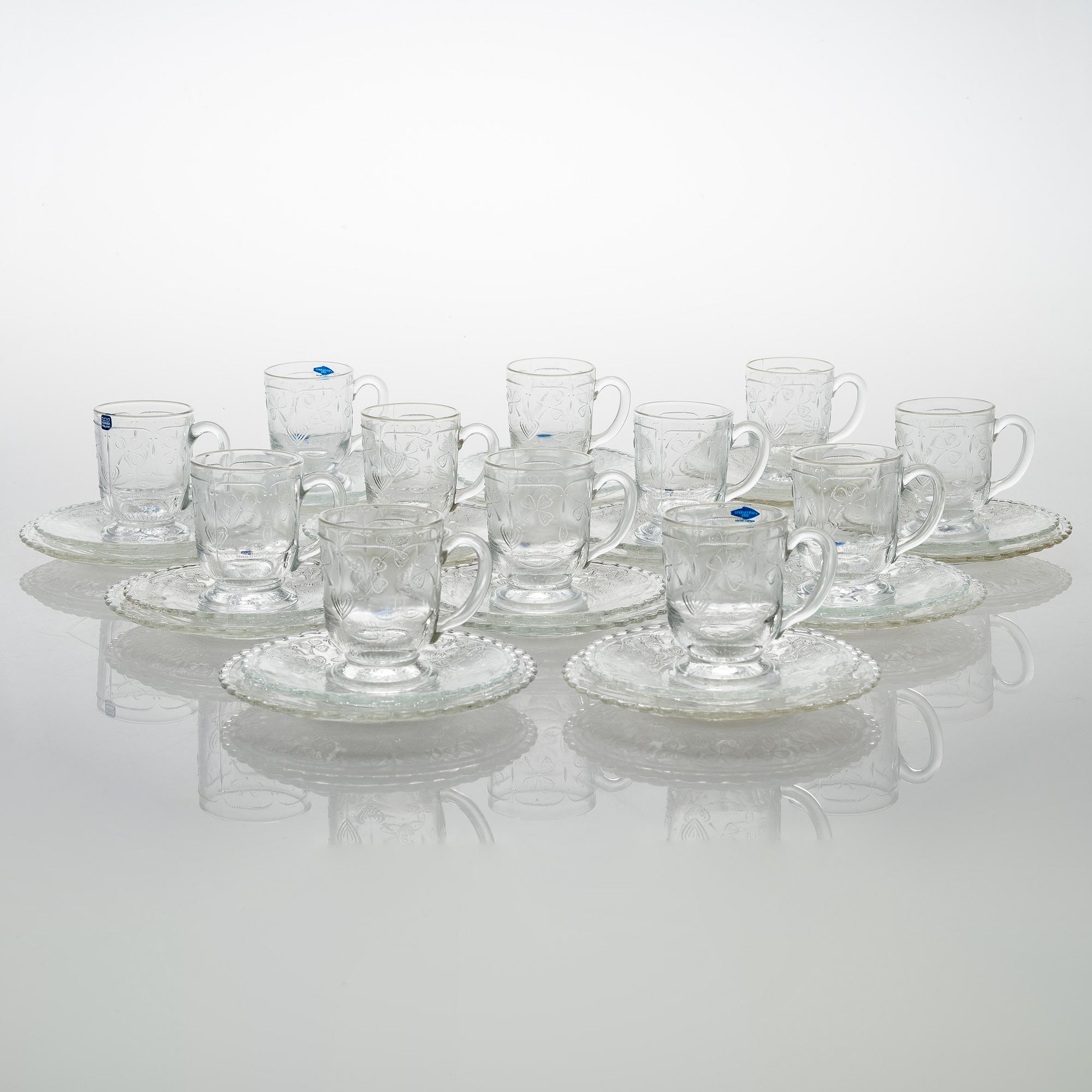 A 26-piece coffee set, "clover" for Nuutajärvi, Finland. 1970's.