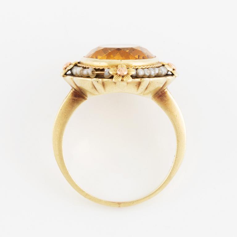 14K gold, citrine and seed pearl ring.