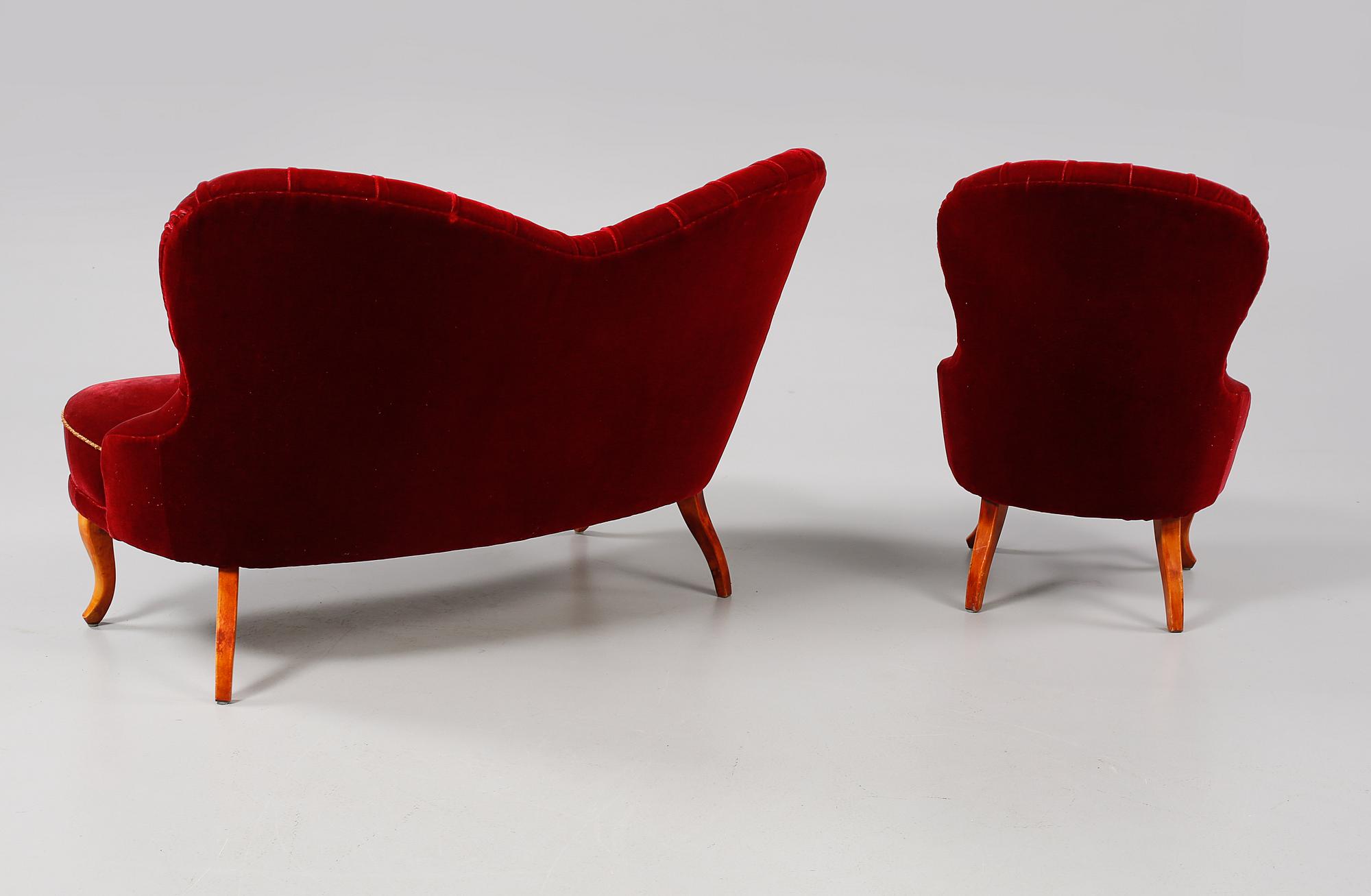 SOFFA samt FÅTÖLJ, omkring 1900-talets mitt.