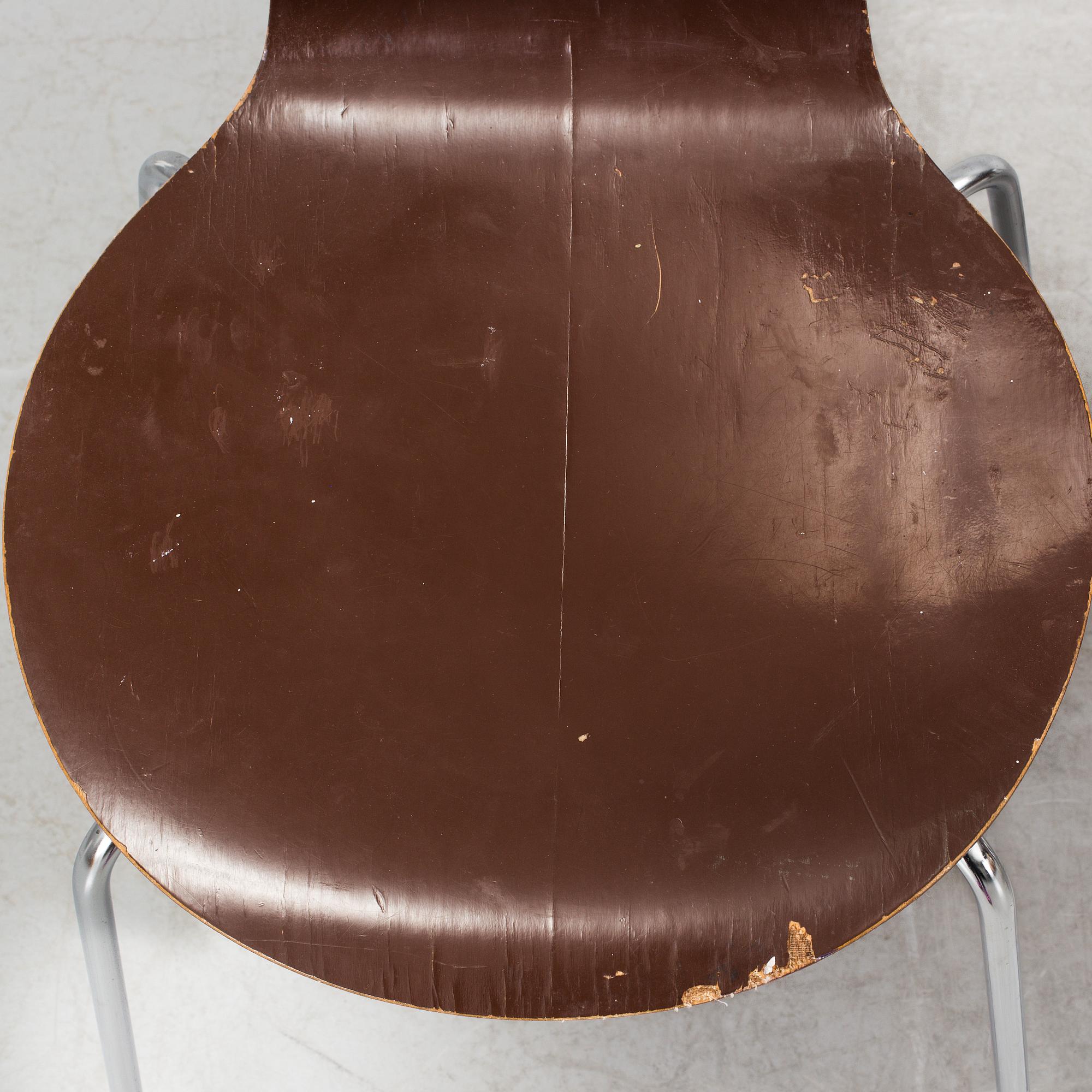 ARNE JACOBSEN,