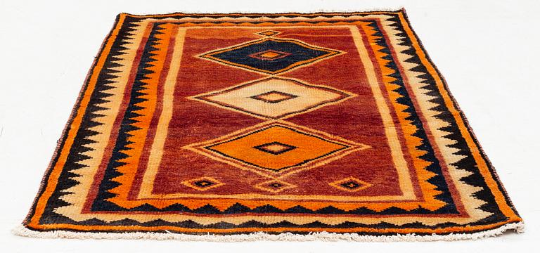 A rug, Qashqai, Luri, c. 175 x 118-130 cm.