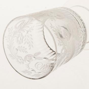 KARAHVI ja VÄKEVÄVIINILASEJA, 8 kpl, 1900-luvun loppu.