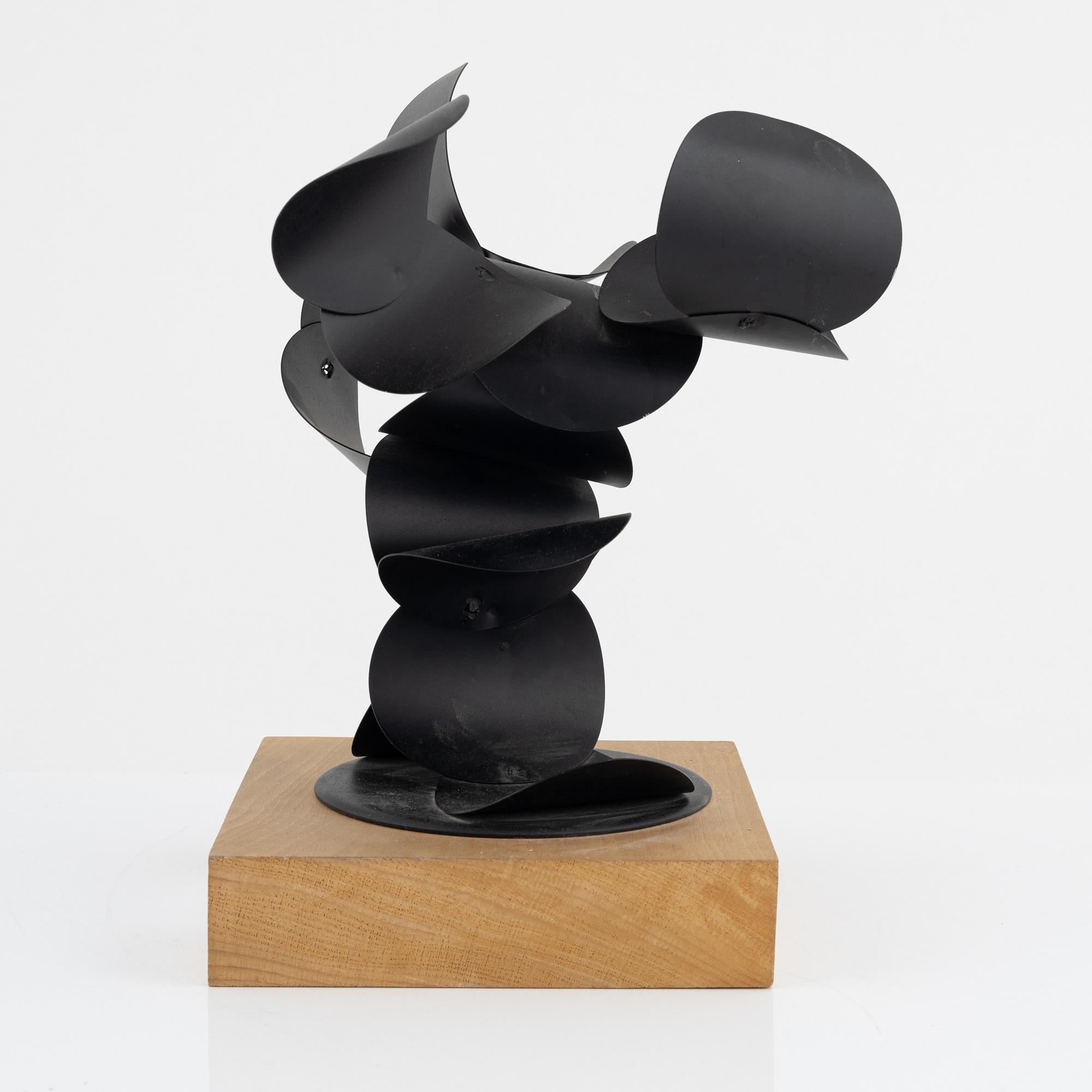 Sven Carlsson, a metal sculpture.