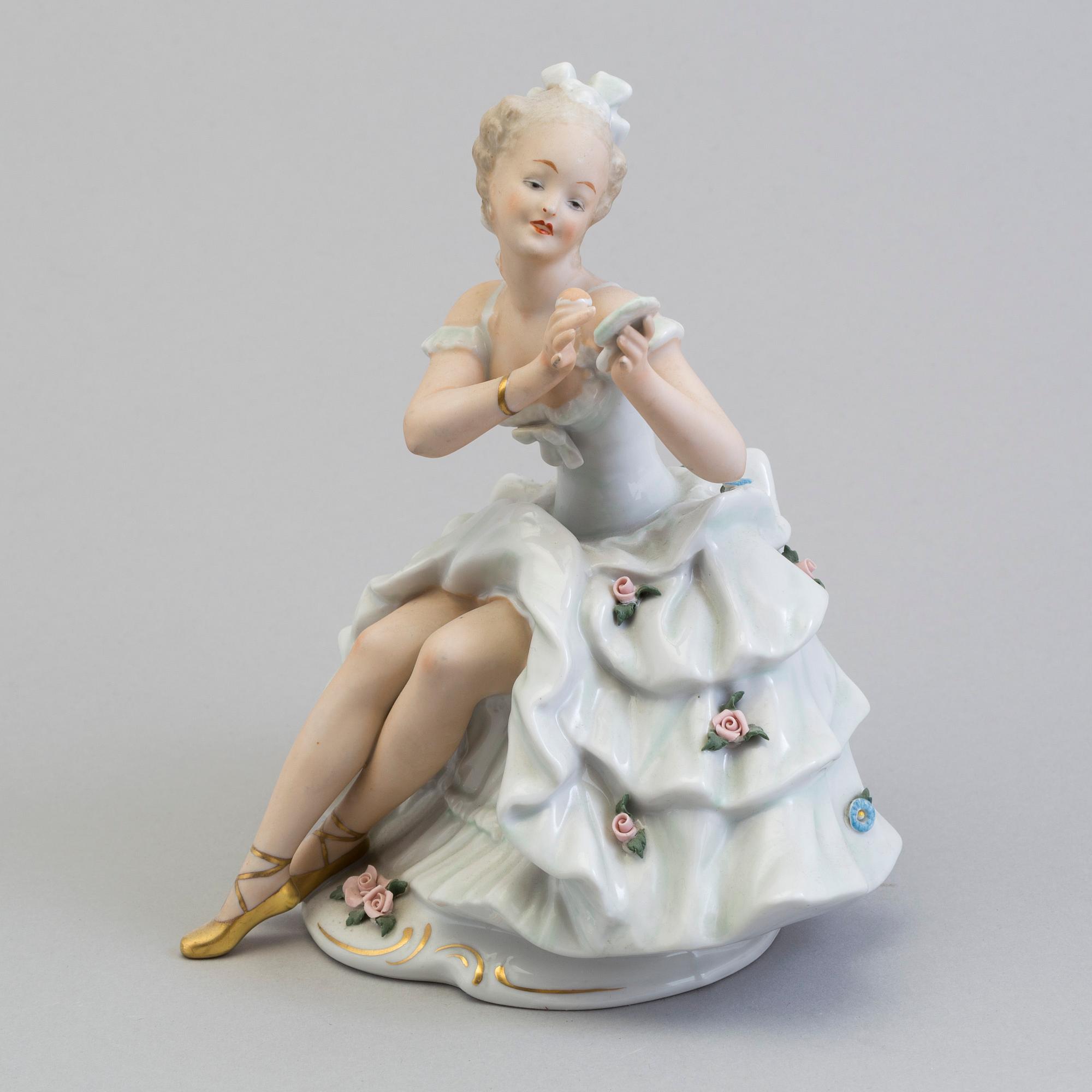 A porcelain figurine from Wallendorf, Germany.