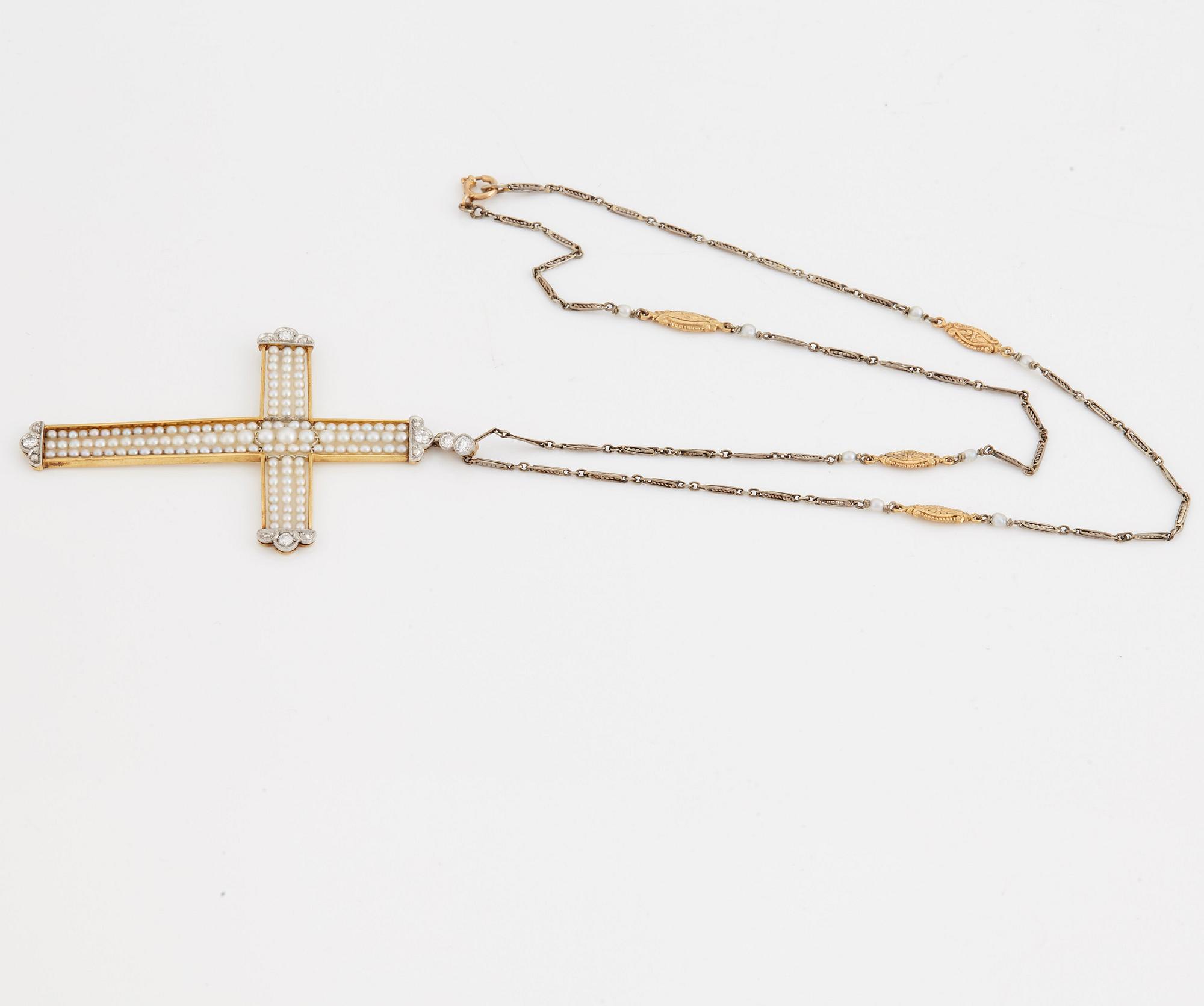A chain and a pendant set with natural pearls and old-cut diamonds. Possibly early 20th century.