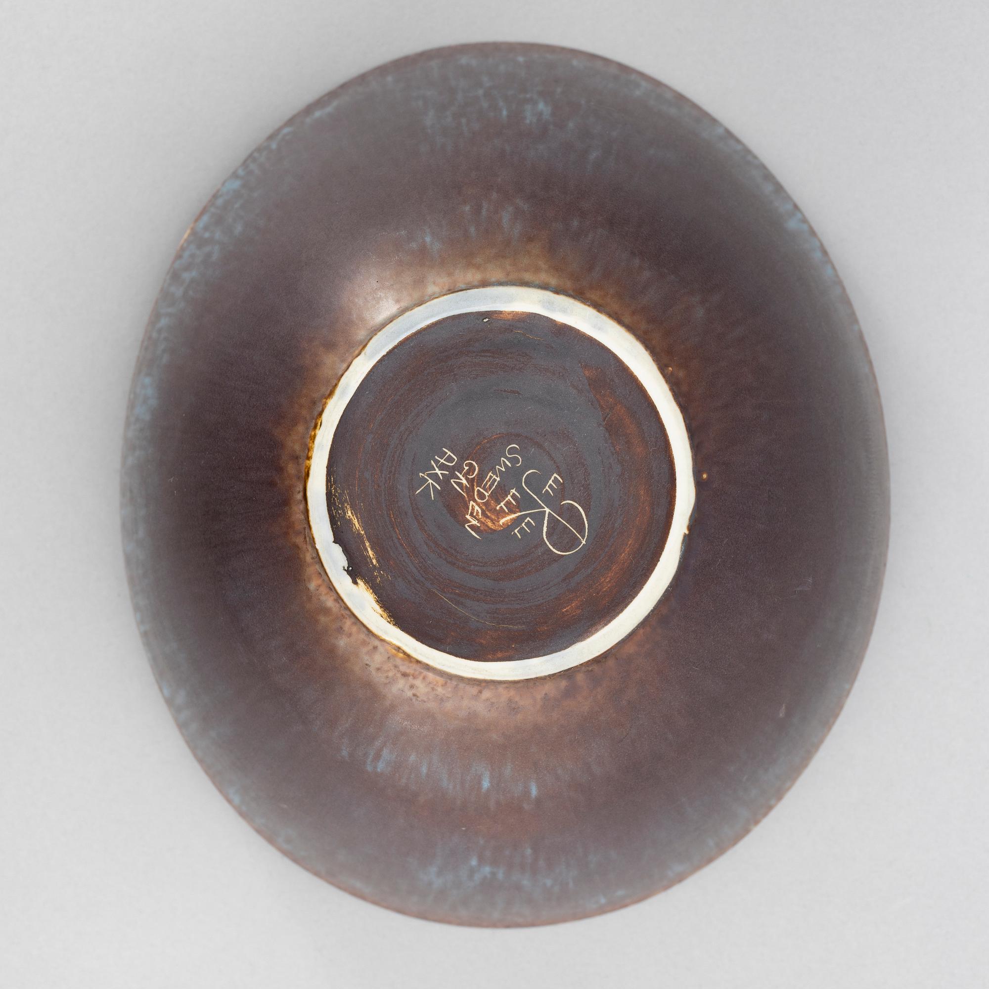 Gunnar Nylund, a stoneware bowl, Rörstrand.