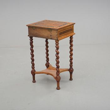 SKRIN, på underrede, 1900-tal.