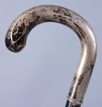KÄPP MED SILVERFATTNING, Olof Staverfelt, Östersund, 1924.