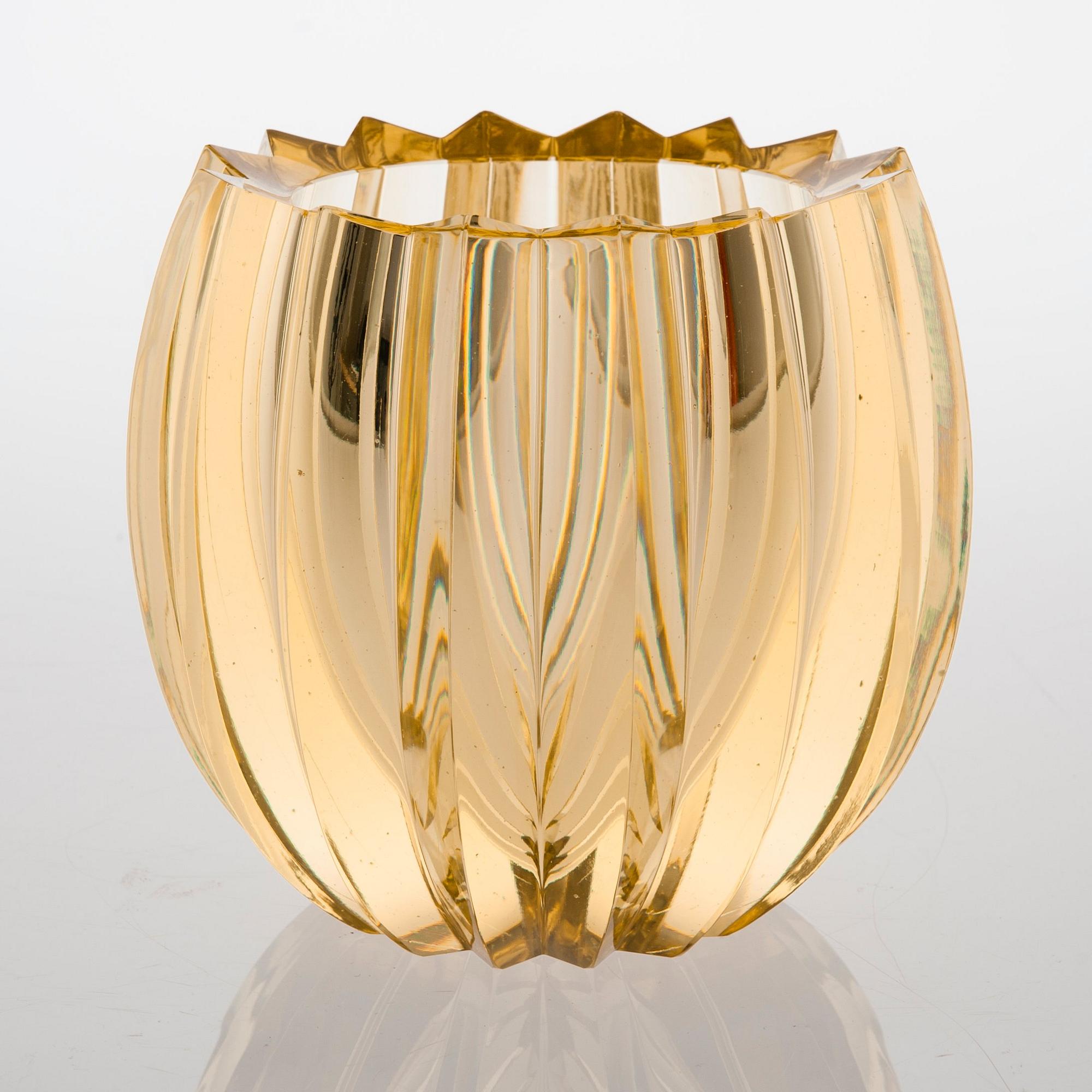 Aimo Okkolin, A VASE.