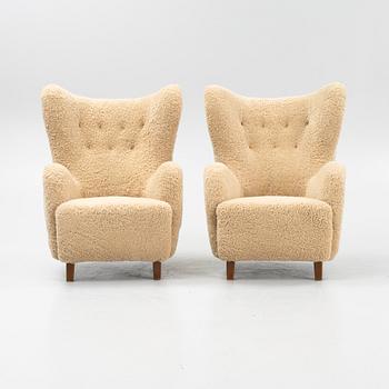 A pair of Danish Modern armchairs, possibly by Mogens Lassen, 1940's/50's.