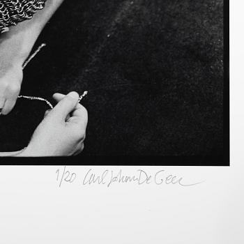 Carl Johan De Geer, "Marie-Louise och Gunilla, Paco Rabanne, 1967".