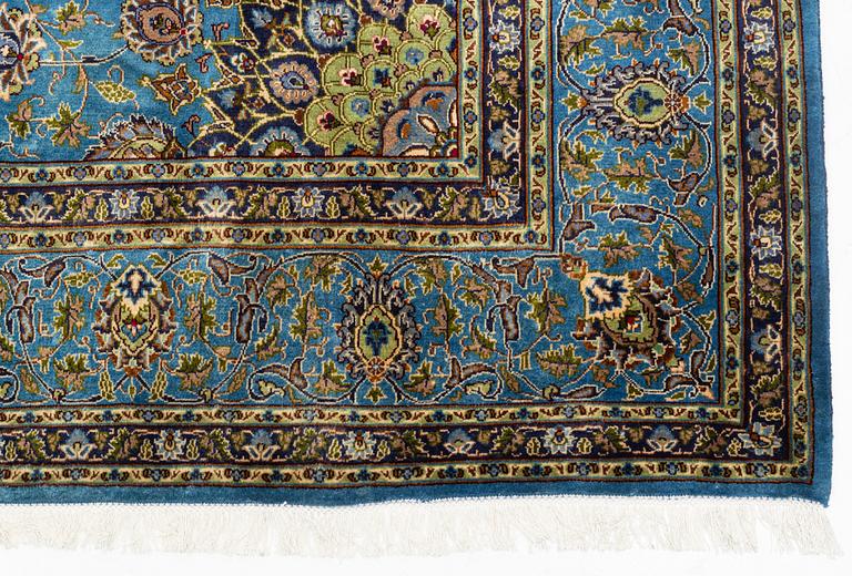 A Kashmar carpet ca 407 x 292 cm.