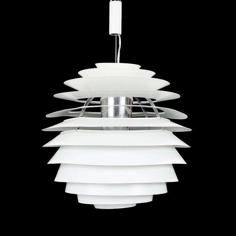 TAKLAMPA "PH Globe/ Louvre /Kuglen". Poul Henningsen för Louis Poulsen, Danmark. Modellen formgiven 1958. Höjd ca 60 cm.