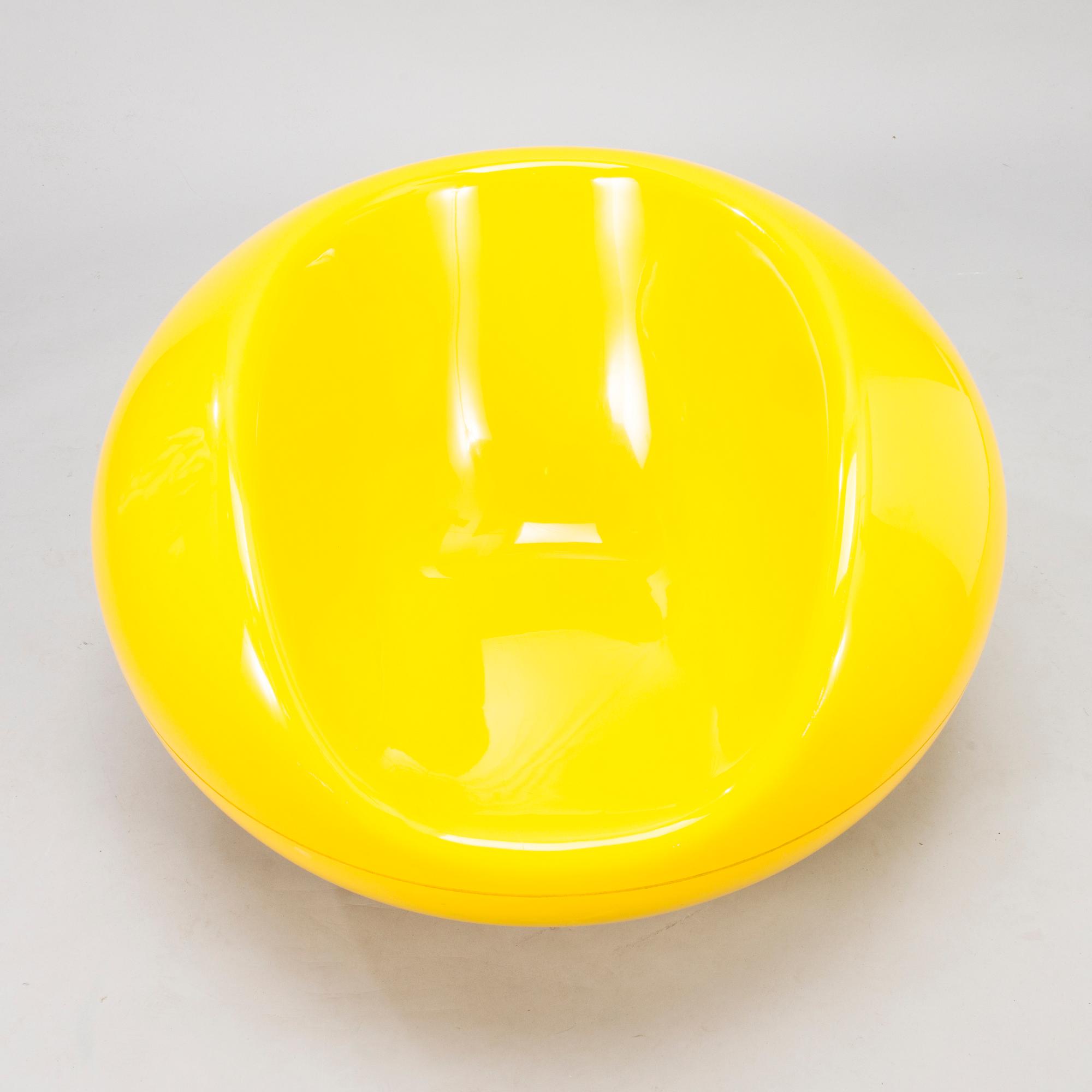 EERO AARNIO, A 'Pastil chair' for Adelta.