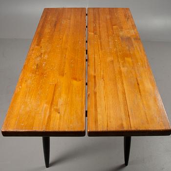 MÖBLEMANG, 5 delar, design Ilmari Tapiovaara. Formgivet 1957.