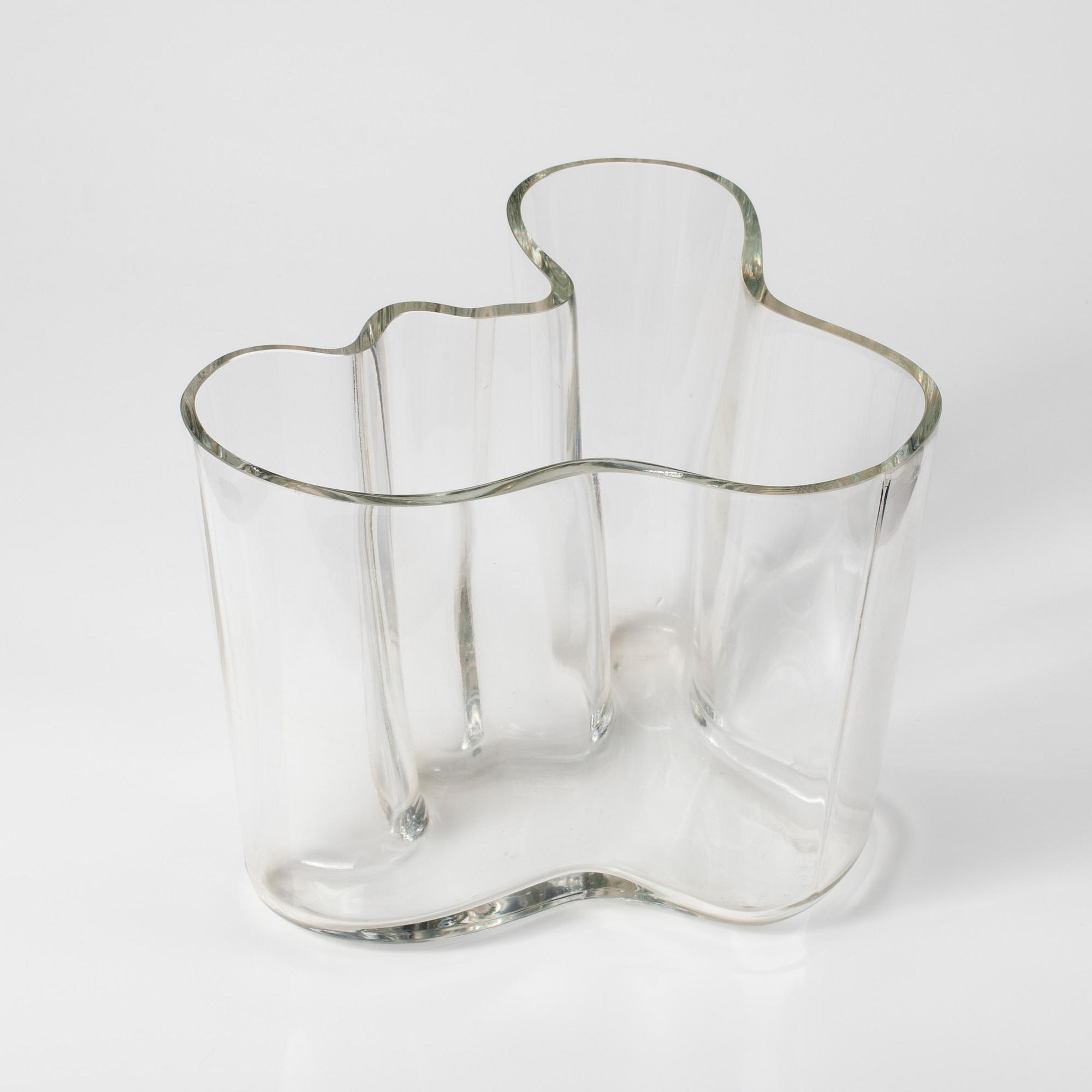 VAS, glas, "Savoy" signerad Alvar Aalto - 3030. 1970-80-tal.