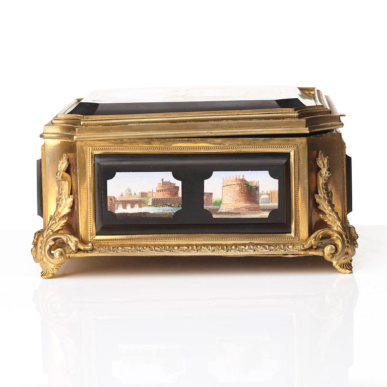 A micro mosaic gilt-bronze box by Cesare Roccheggiani -   Rome, Italy - second half / late c,19th century.