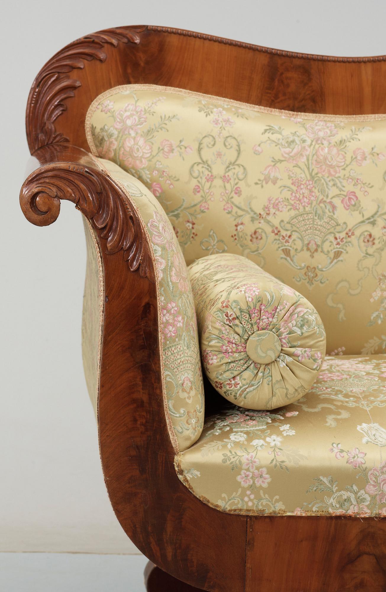 SOFFA, senempire, 1800-talets mitt.