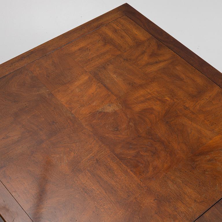 Dining table, Henredon Fine Furniture, USA, 20th century.