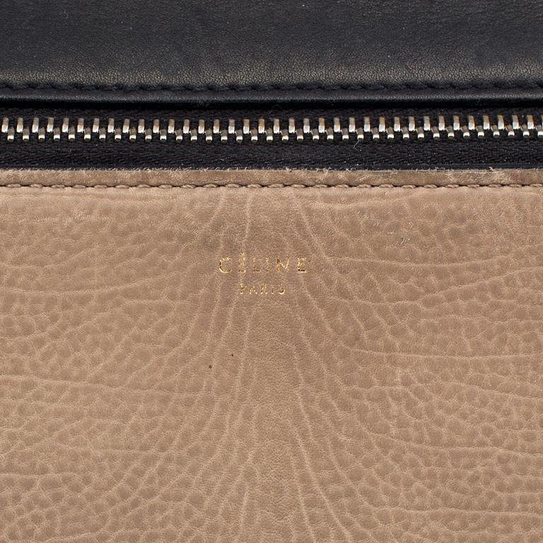 A bag "Large Edge Bag" by CÉLINE.