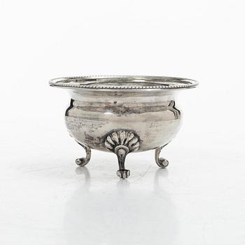 Skål, silver, S:t Petersburg 1863, kontrollmästarstämplad Edouard Fedorovich Brandenburg.