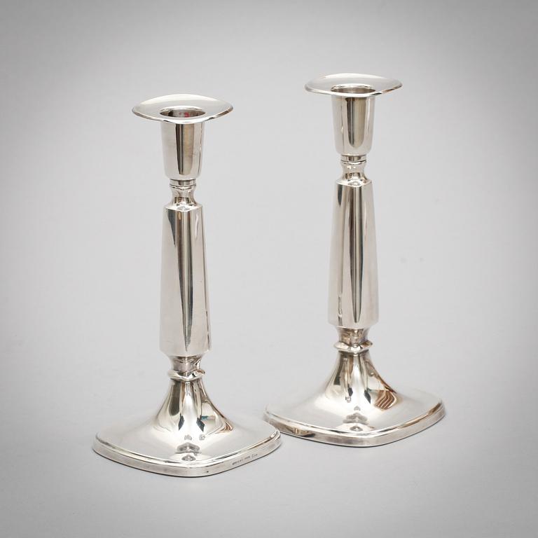 LJUSSTAKAR, ett par, silver, Tore Eldh för Ceson Göteborg 1977.