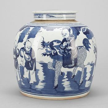 BOJAN, porslin, Kina, 1900-tal.