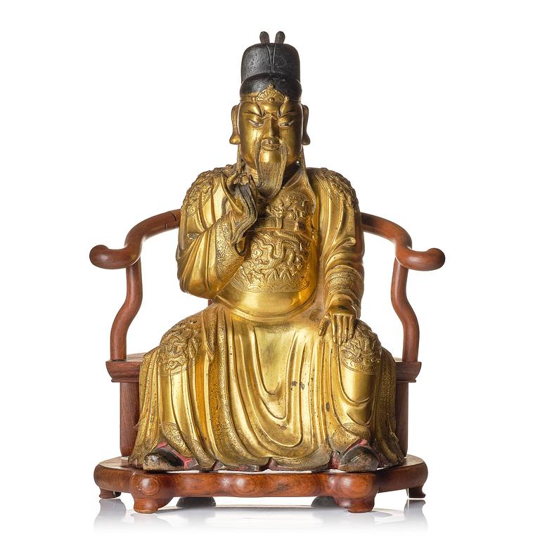 A large well cast figure of Guandi, Ming dynasty (1368-1644).