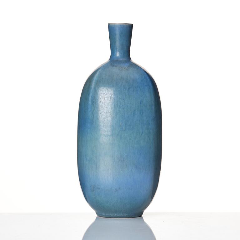 Berndt Friberg, a stoneware vase, Gustavsberg studio, Sweden 1954.