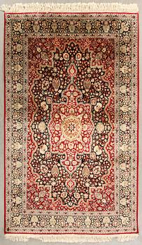 MATTA Keshan design semiantik silke ca 190 x 126 cm.