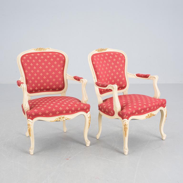 KARMSTOLAR, ett par, rokokostil, 1900-talets senare del.