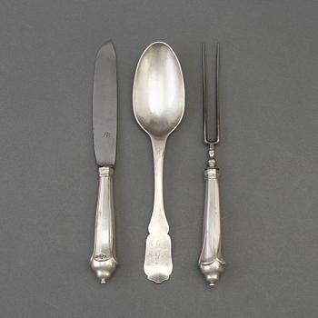 A German silver three-piece (2+1) travel cutlery, Schweinfurt mid 18th century.