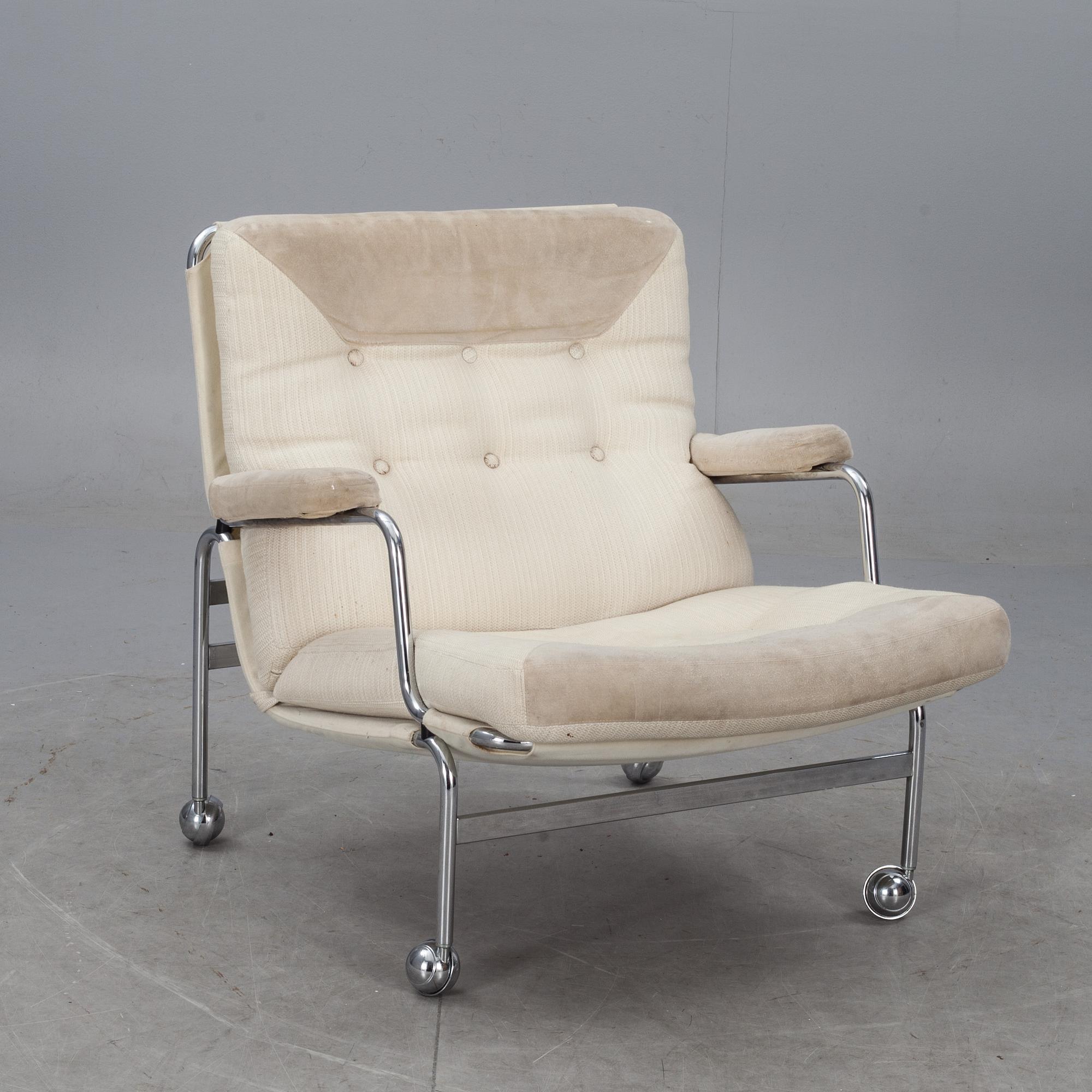 FÅTÖLJ. "Karin". Bruno Mathsson för Dux.