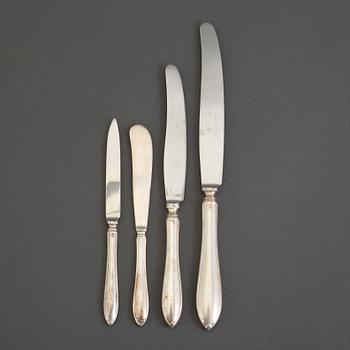 94 pcs of silver flatware, model 'Svensk spets', including GAB, 1910s.