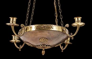 AMPEL, empirestil, 1900-tal. Diameter ca44cm.