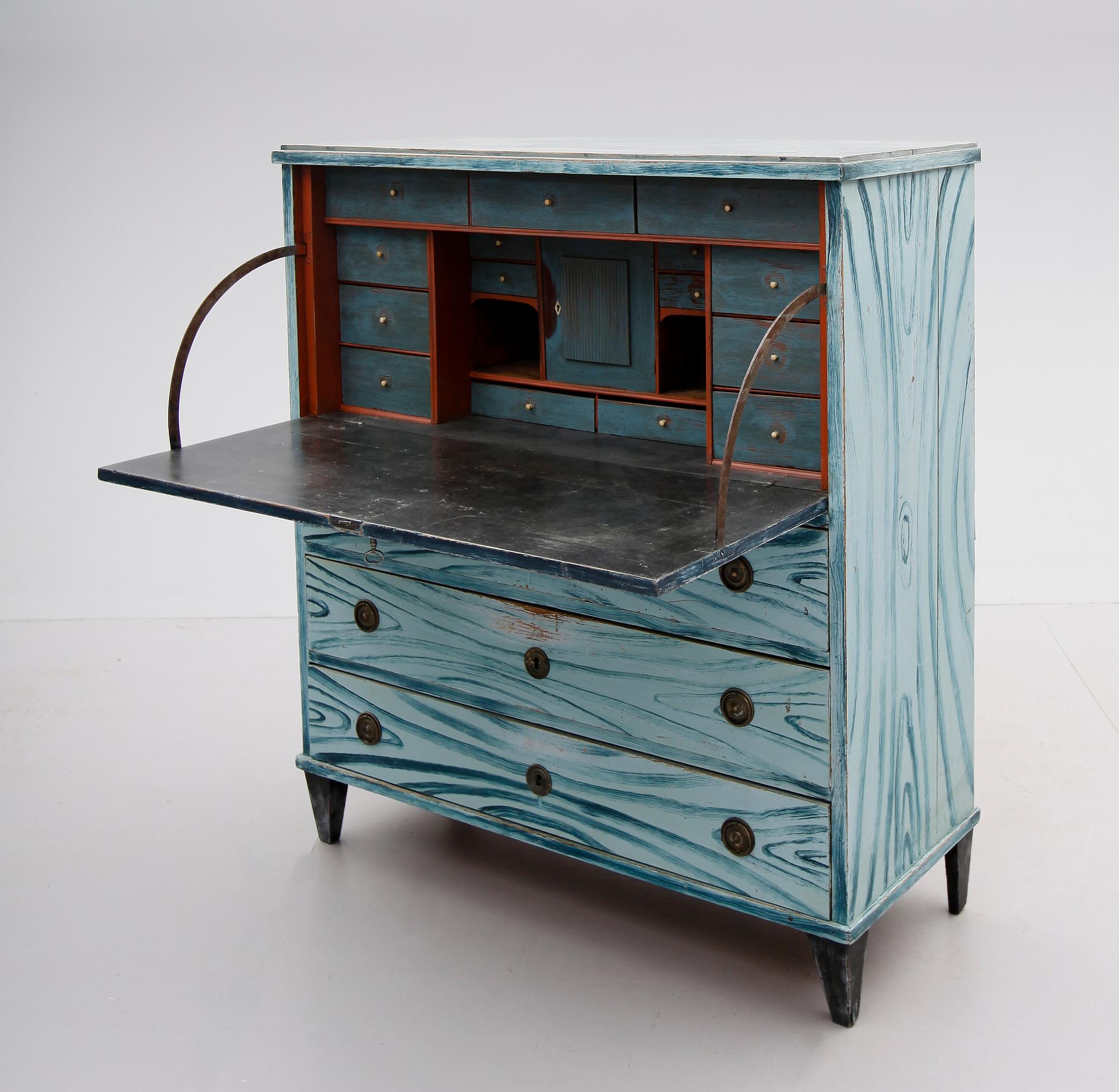 CHIFFONJE, 1800-talets första hälft.