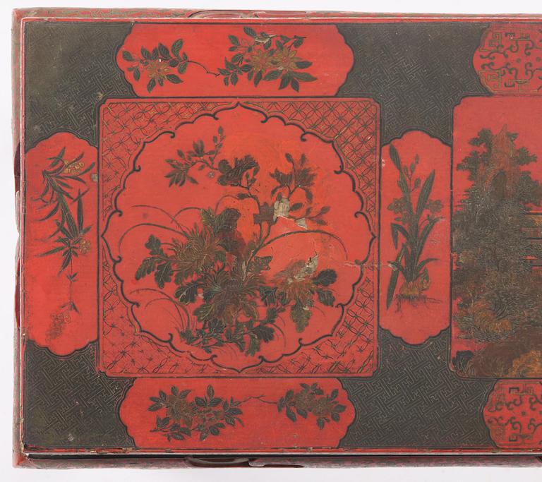 Altarbord, röd lack. Qingdynastin.