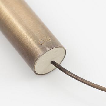 Dan Wolgers, collier med vattenpass.