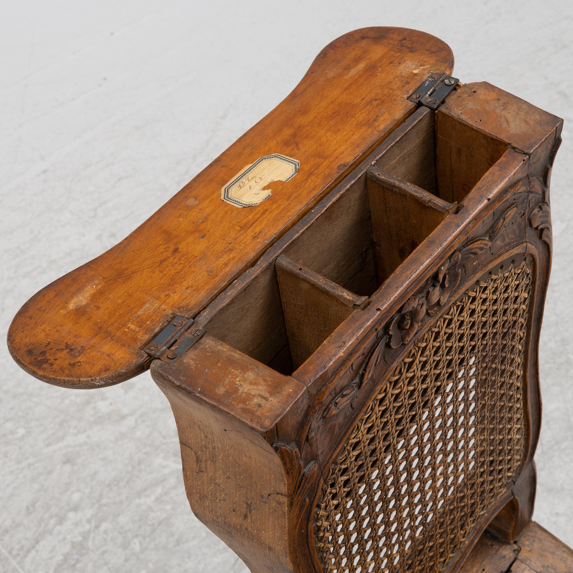 A Bidet, Louis XV, 18th century.