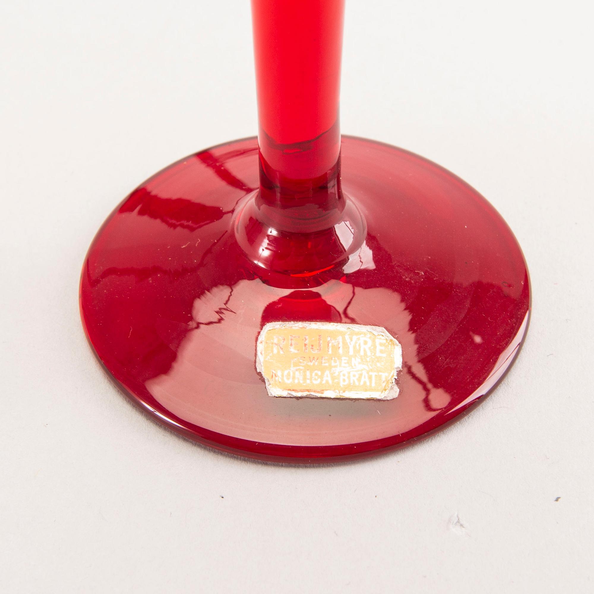A Monica Bratt 27 pcs glass service from Rejmyre.